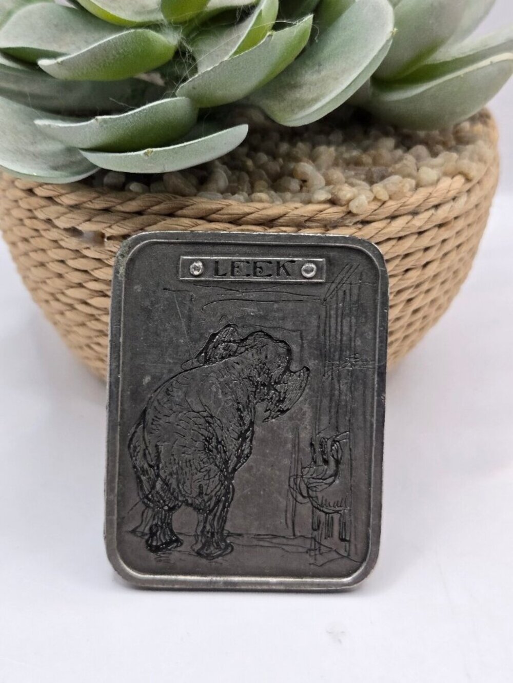 1974 Elephant Taking a "LEEK" Bergamot Brass Works Belt Buckle Heinrich Kley VTG